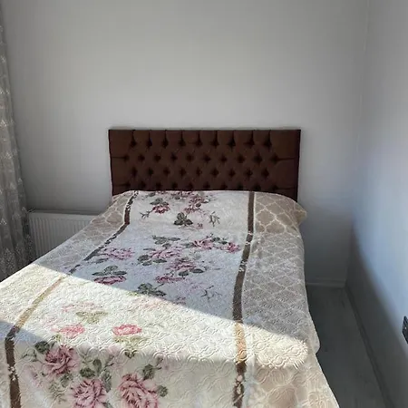 Apartment Newly Renovated Flat,New Furniture, Stunning View *